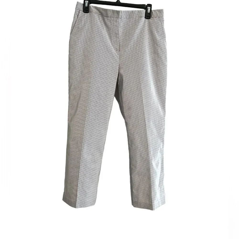 Striped Cropped Pants - Picture 1 of 4